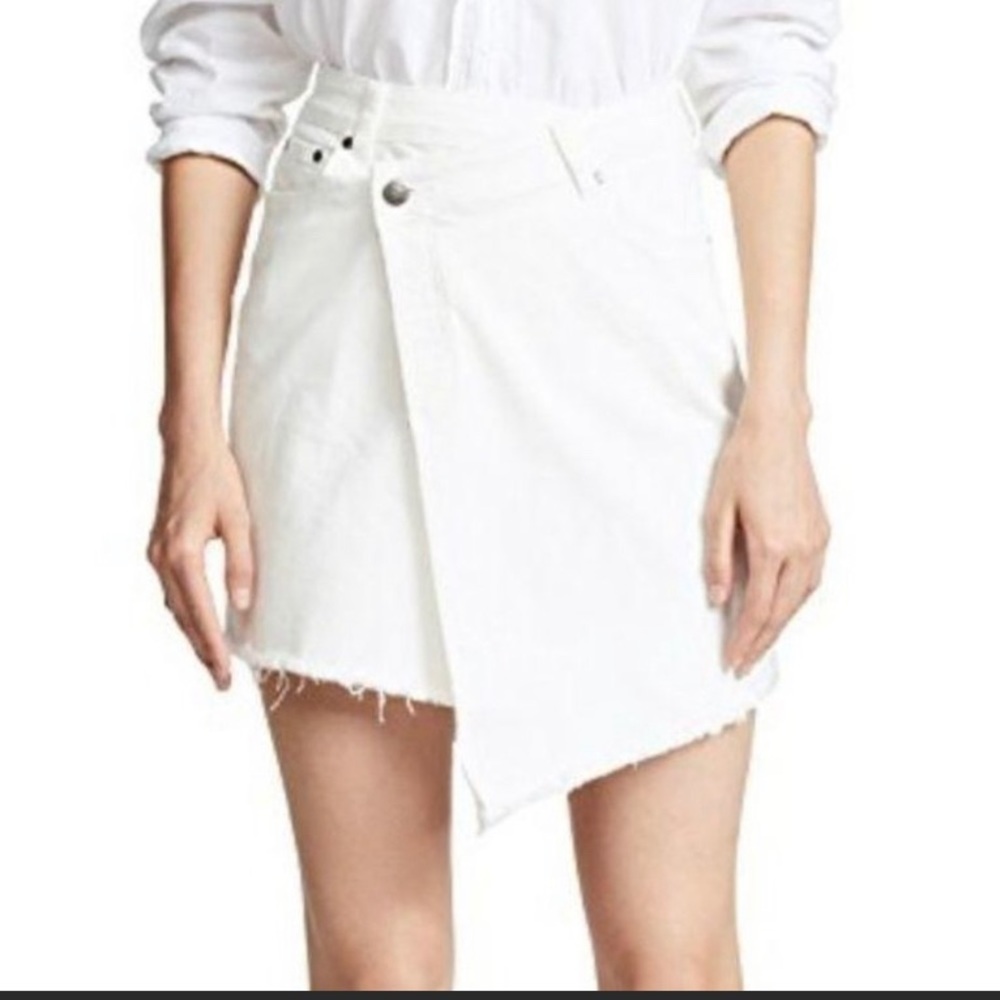 White EVIDNT Asymmetrical Jeanskirt SZ 28
